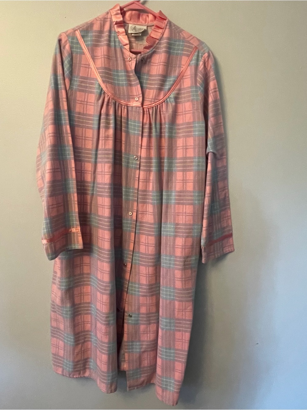 Vintage Beverly West Pink Plaid Button-Front Nightgown Coffee Coat
